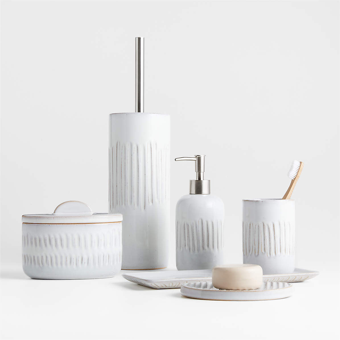 Bathroom Set in ceramic
